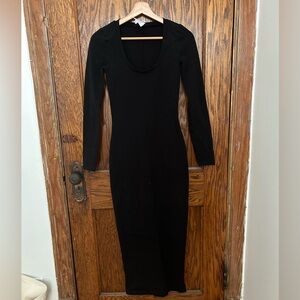 Hera California Long-sleeve Black Dress, size Small